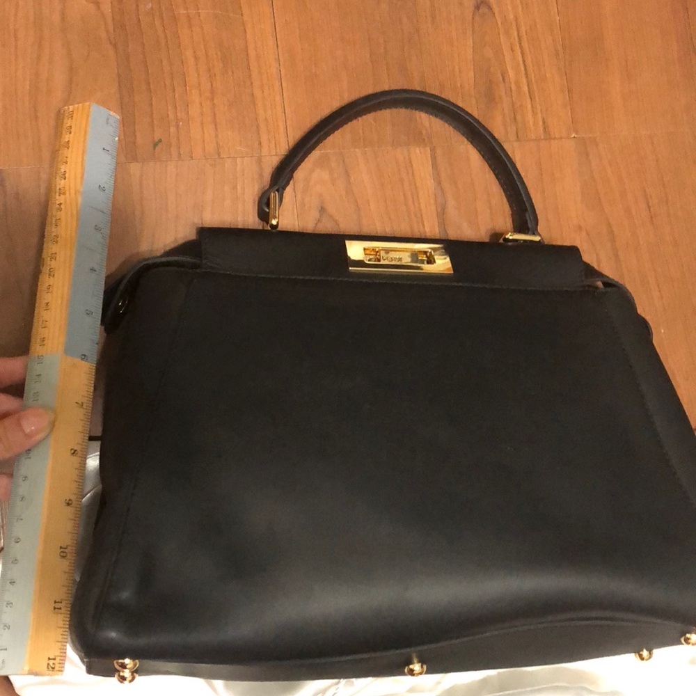 Black medium Bag